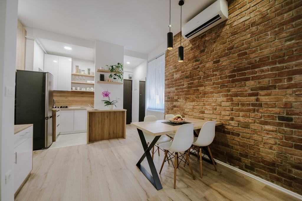 Apartment British Square With Parking Zagreb Room photo