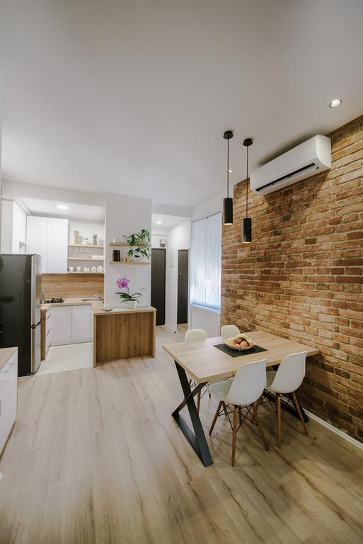 Apartment British Square With Parking Zagreb Room photo